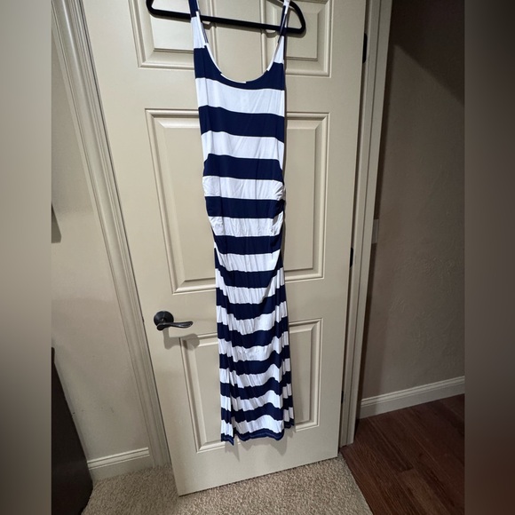 NWT Tommy Bahama Blue and White Sleeveless Maxi Dress - Picture 4 of 10